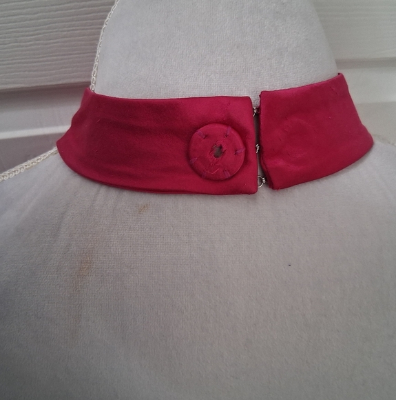 Elliatt Zinnia Fuschia Mini Halter Dress    Size L - Picture 7 of 13